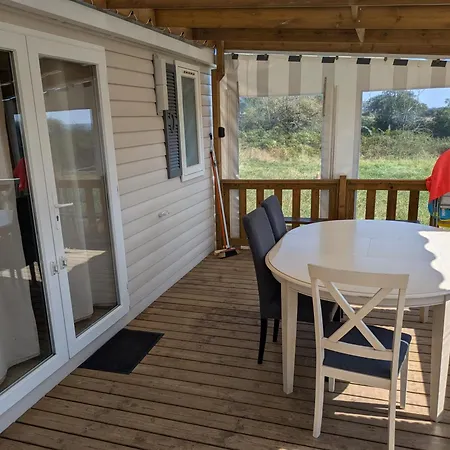 Mobil 4x8m Et Terrasse 18m2 * Evrunes