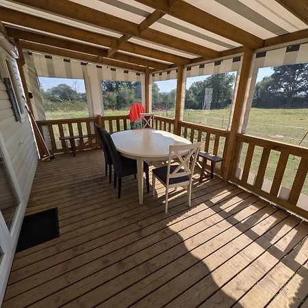 Mobil 4x8m Et Terrasse 18m2