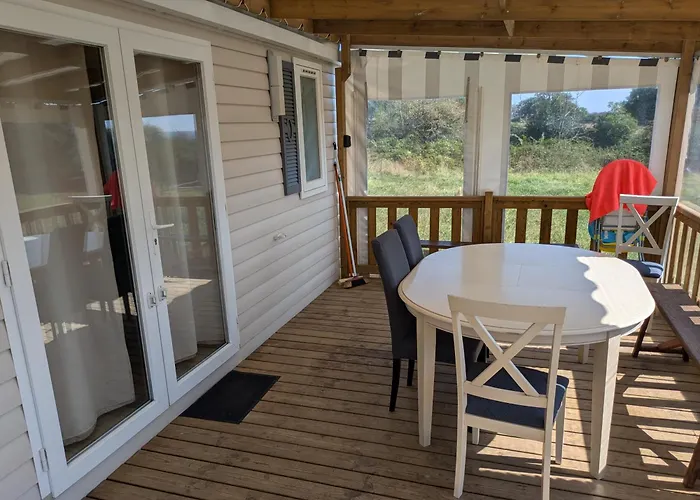 Mobil 4x8m Et Terrasse 18m2 * Evrunes